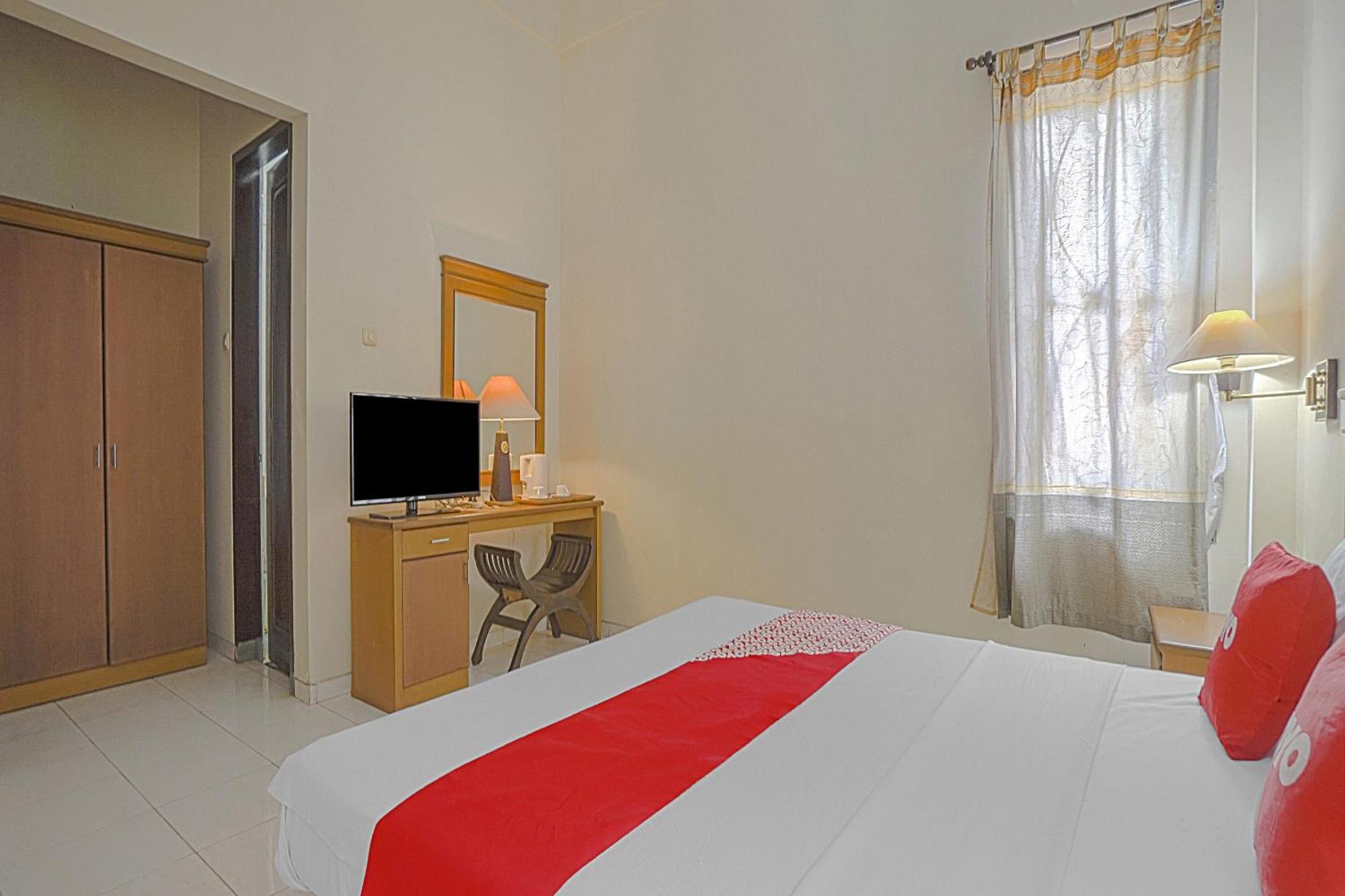 Collection O 90589 Palem Garden Hotel Tulungagung Extérieur photo