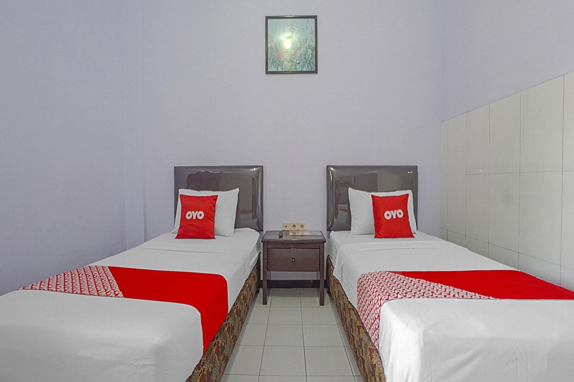 Collection O 90589 Palem Garden Hotel Tulungagung Extérieur photo