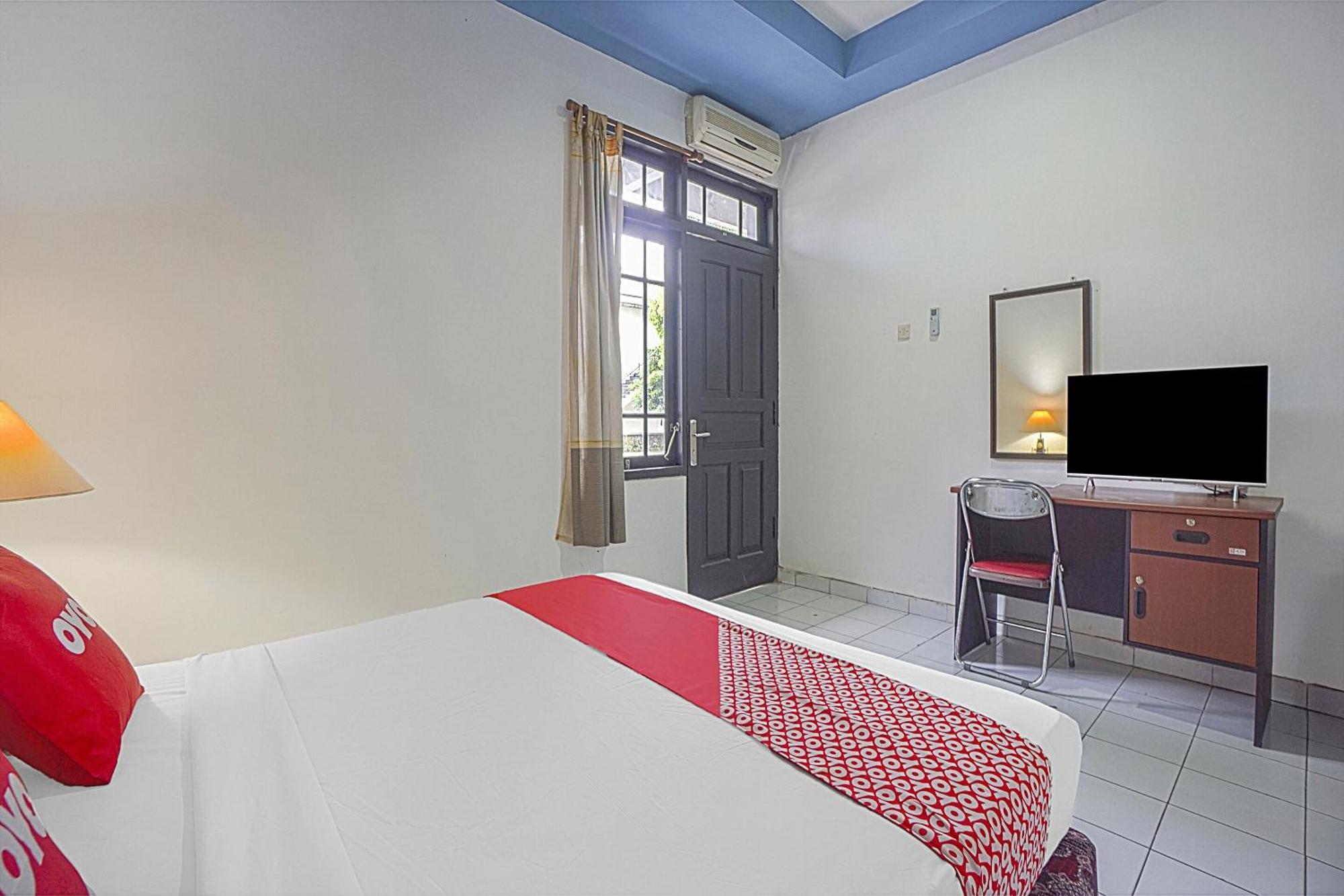 Collection O 90589 Palem Garden Hotel Tulungagung Extérieur photo