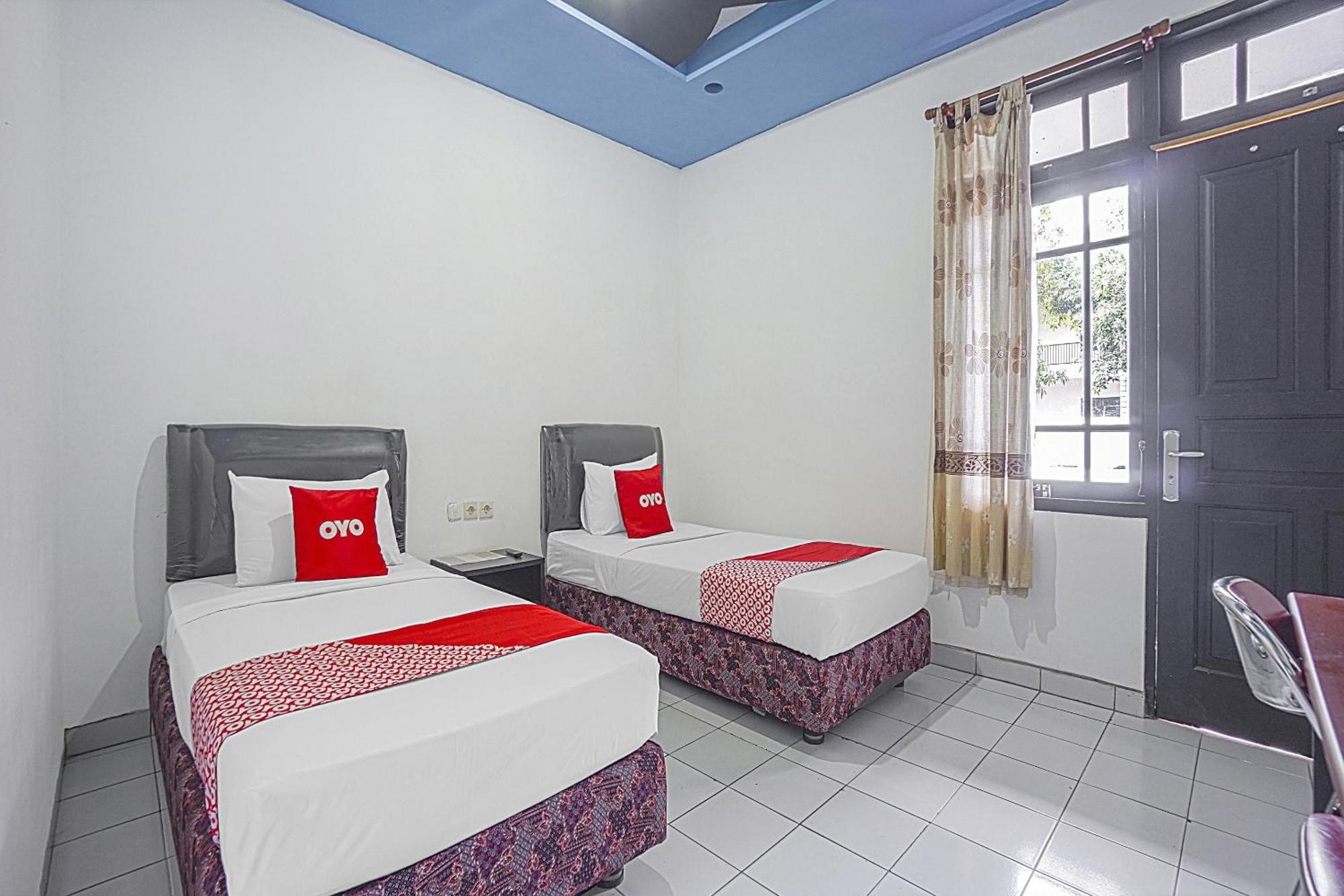 Collection O 90589 Palem Garden Hotel Tulungagung Extérieur photo