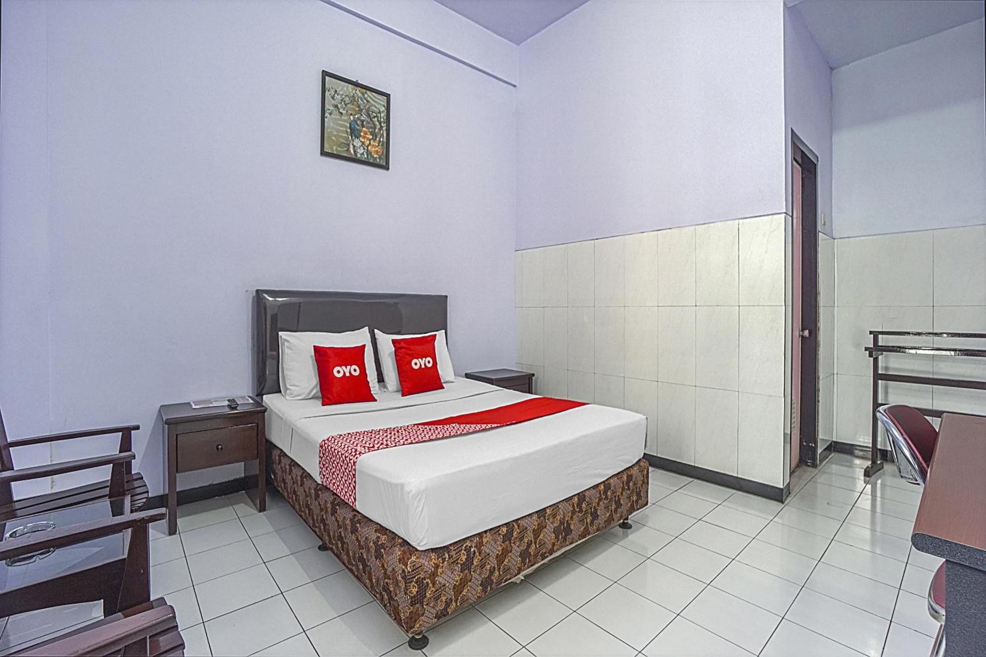 Collection O 90589 Palem Garden Hotel Tulungagung Extérieur photo